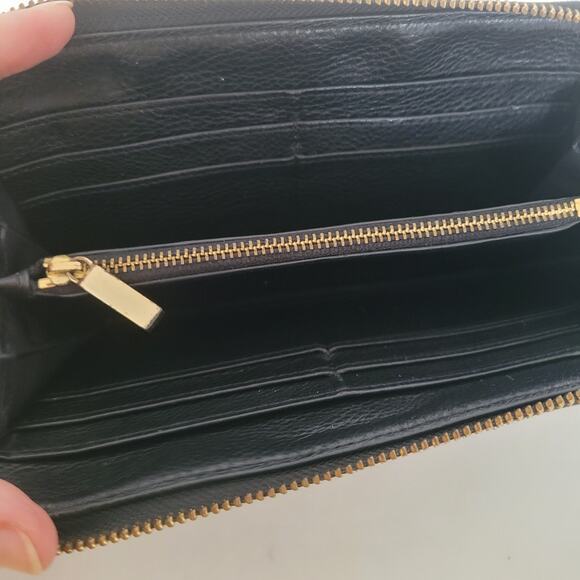 Tory Burch Thea Black Cowhide Leather Zip Around Large Wallet Long Clutch Tassel - Picture 4 of 10